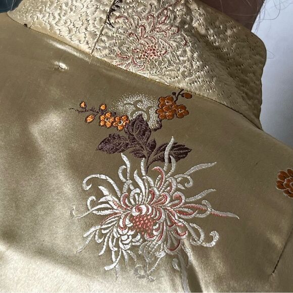 Silk Jacket Quilted Red Gold Boxy Split Hem 3/4 Sleeve Reversible Floral M - Picture 6 of 14